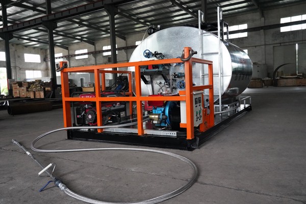 瀝青灑布車(chē)